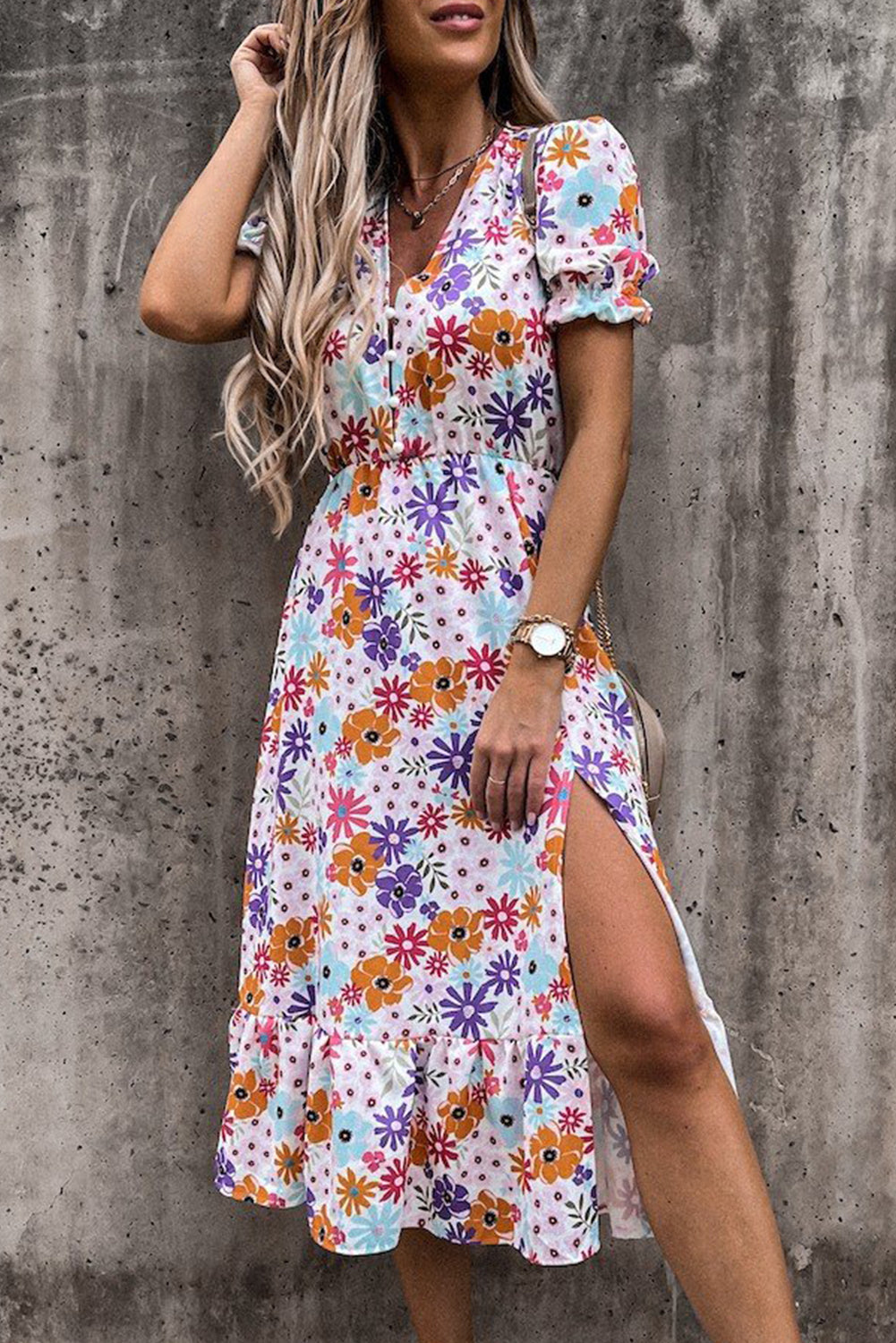 Georgia™ | Maxi Abito Elegante con Fiori e Scollatura a V