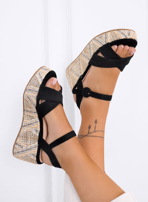 Larissa - Sandali con suola platform lavorata e cinturino alla caviglia