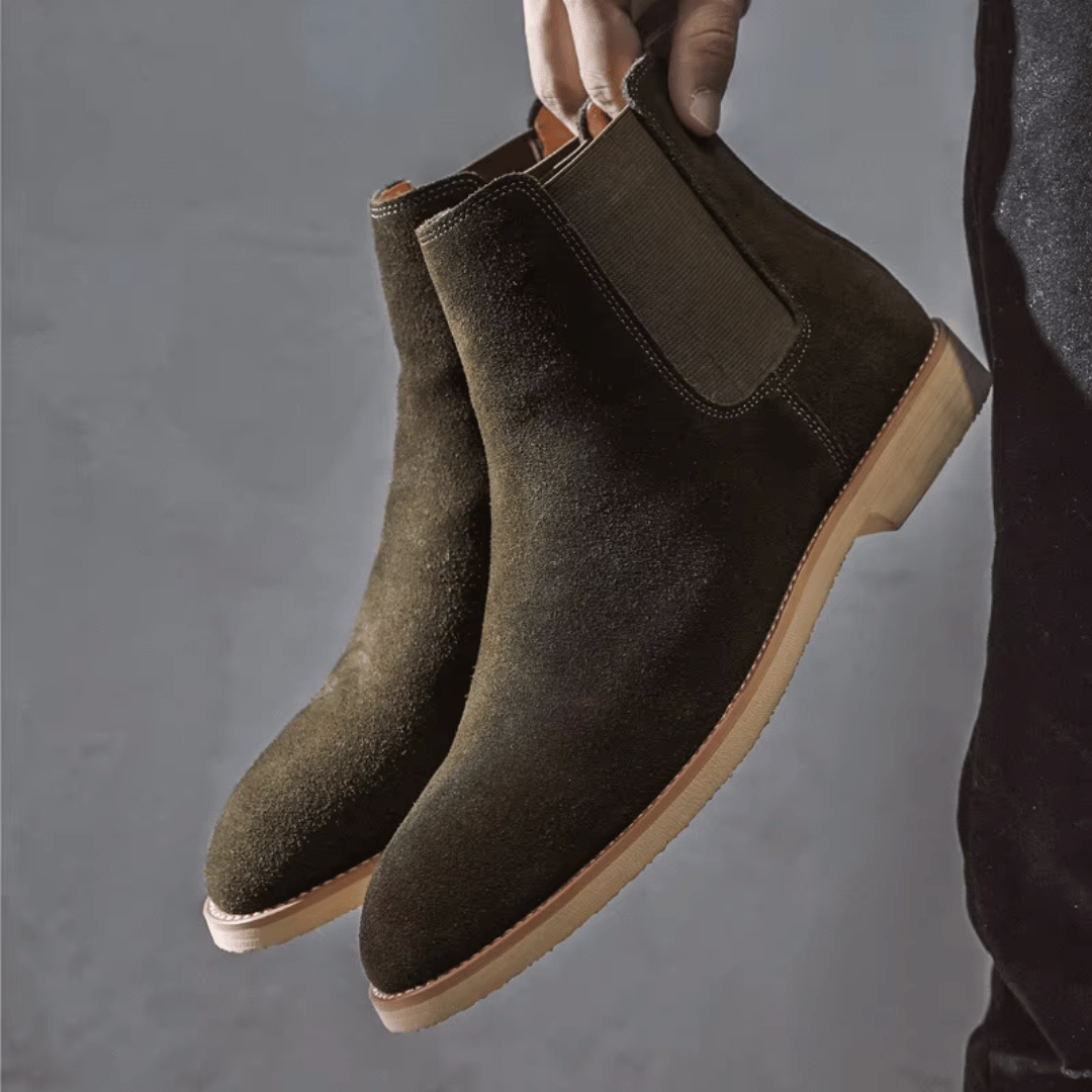 Bradley™ | Botas Chelsea em Camurça