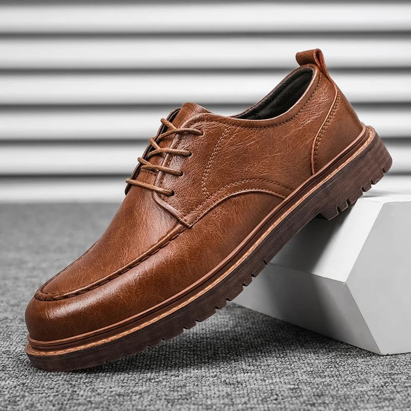 Sapatos em Couro Verdadeiro Westwell™ Lowcut