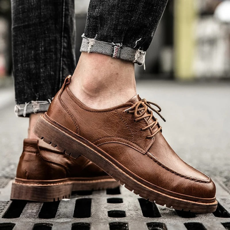 Sapatos em Couro Verdadeiro Westwell™ Lowcut