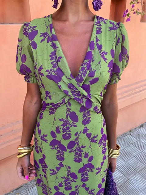 Lucinda - Vestito Pieghettato Floreale Boho con Scollatura a V