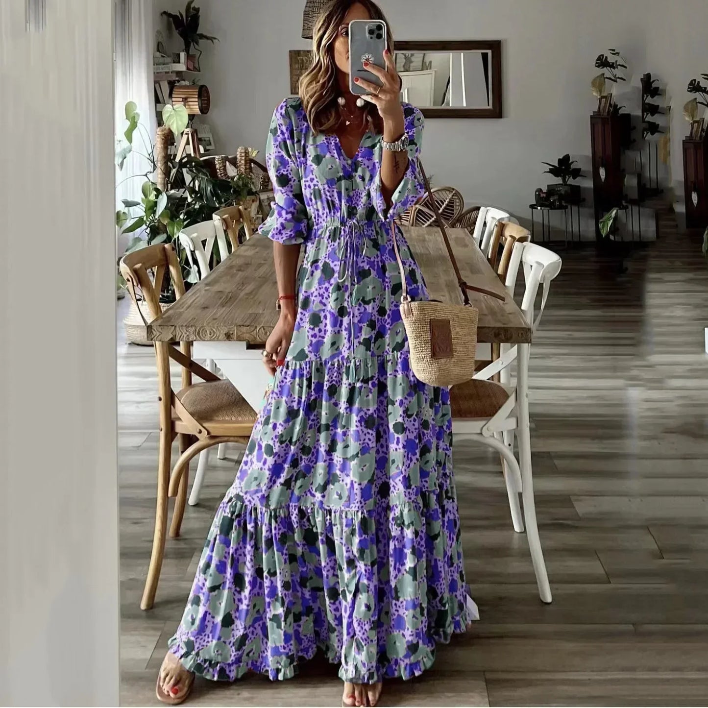 Liora | Vestito Maxi Stampato con Scollatura a V