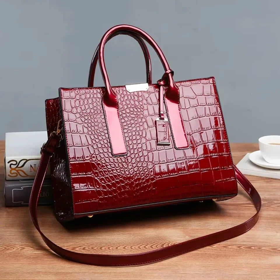 Riviera™ | Tote Bag Capiente in Finitura Coccodrillo