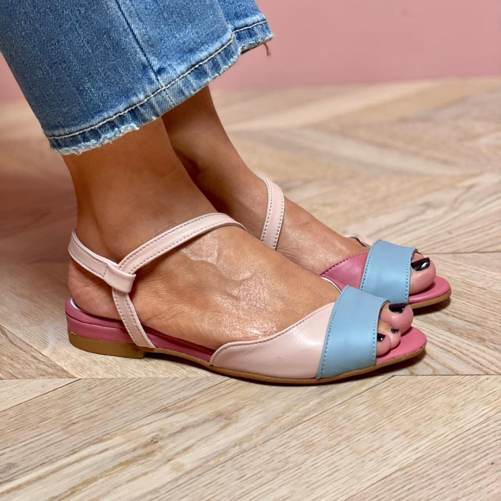 Ellela™ | Sandali rosa asimmetrici con blocchi di colore