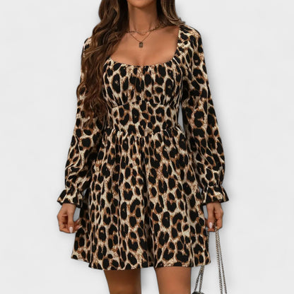 Catarina™ - Vestido curto com estampado de leopardo