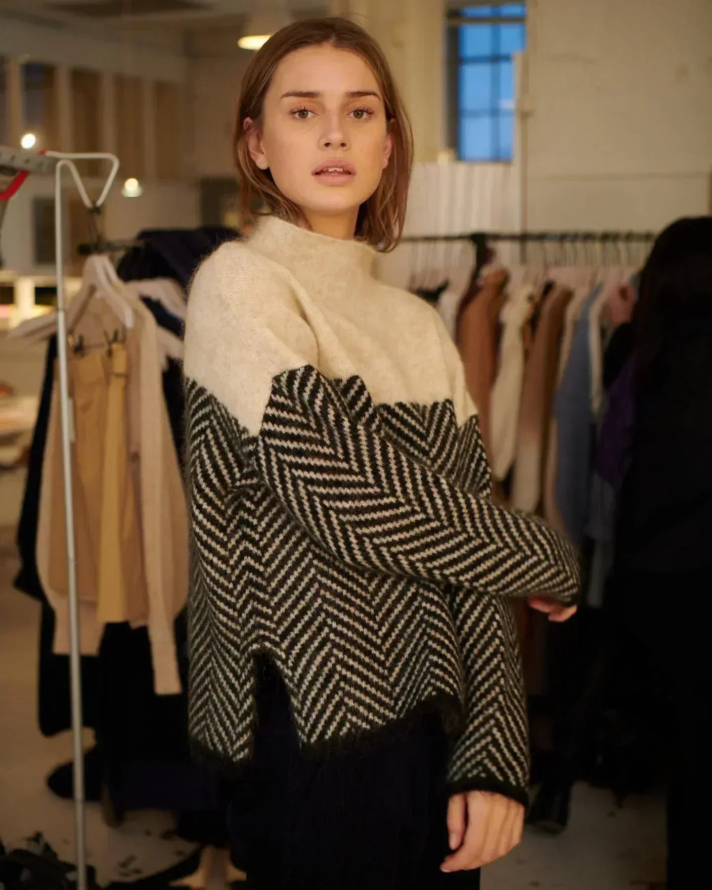Gia™ - Luxury Cashmere Turtleneck Sweater
