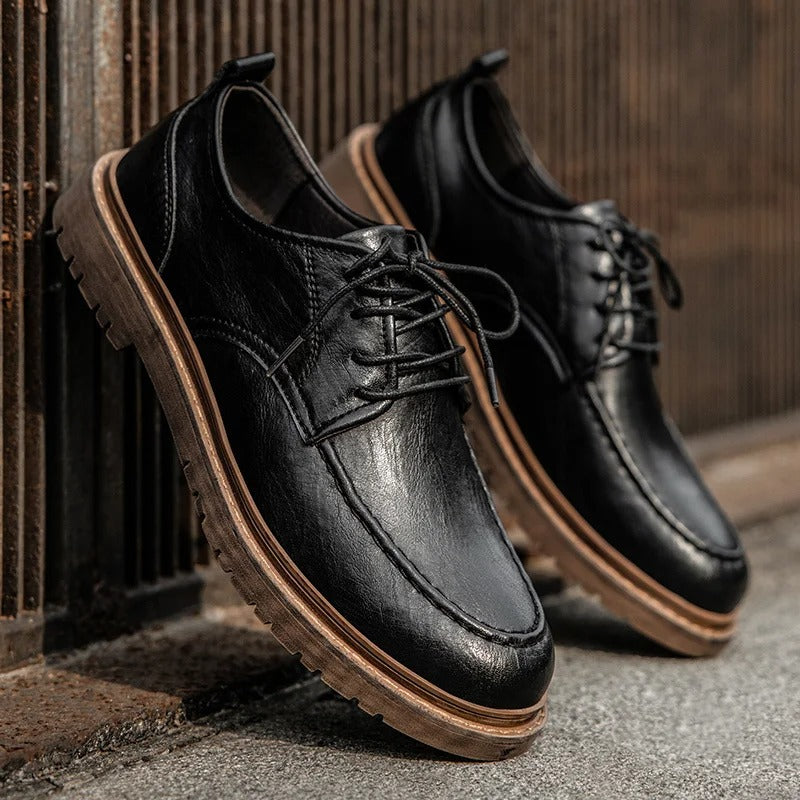 Sapatos em Couro Verdadeiro Westwell™ Lowcut