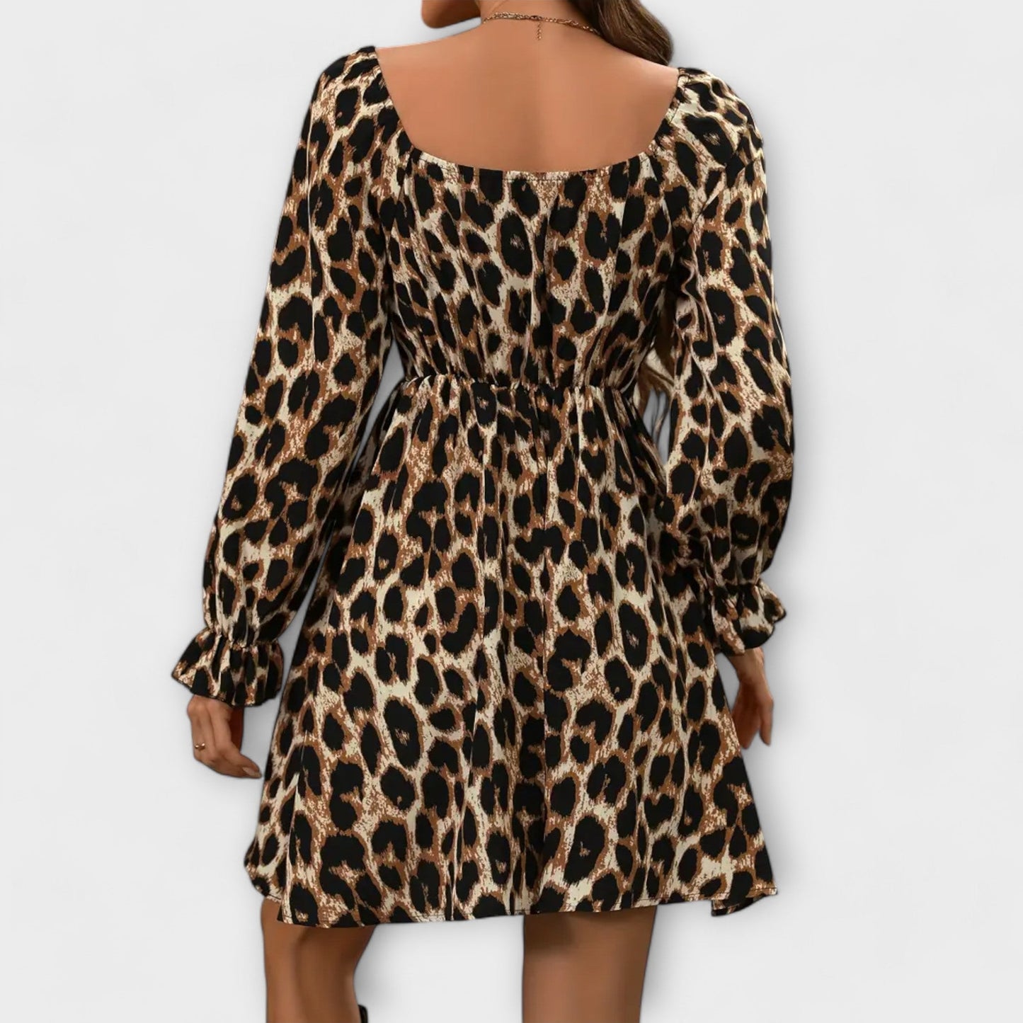 Catarina™ - Vestido curto com estampado de leopardo